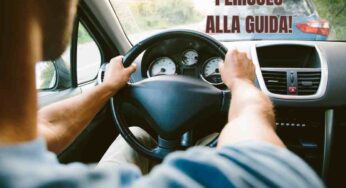 Se commetti questo errore mentre guidi rischi moltissimo: le statistiche parlano chiaro